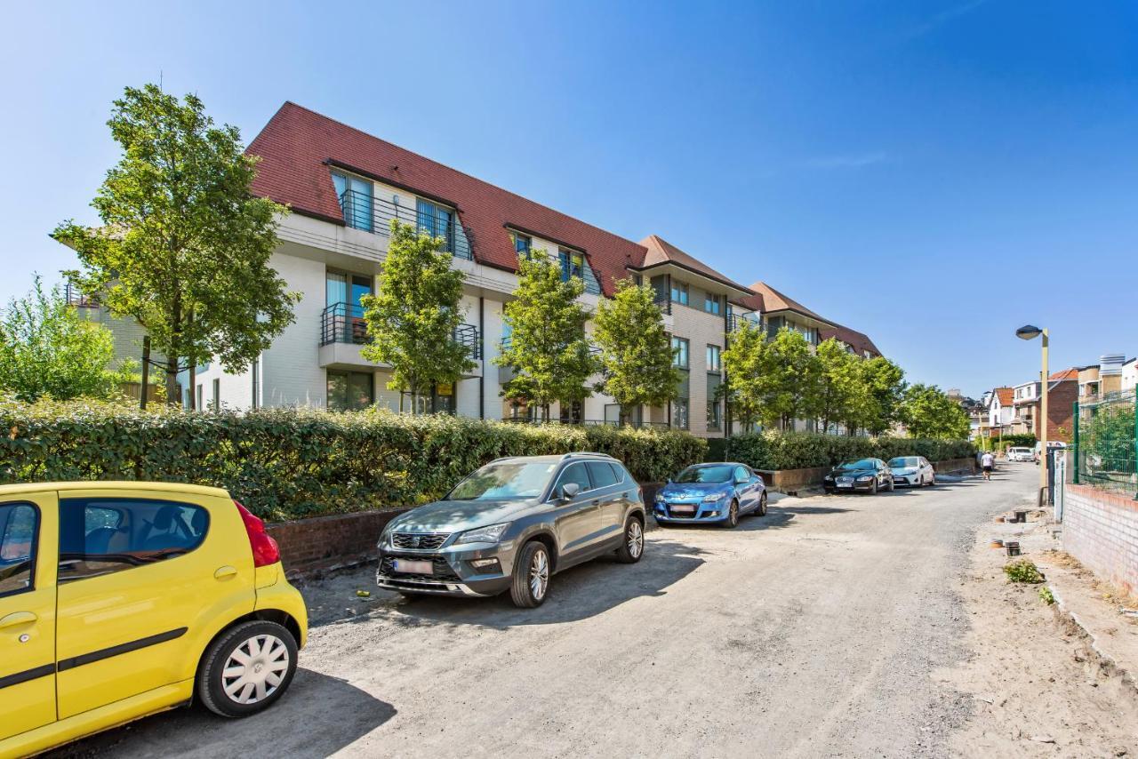 Bright Apartment With 2 Terraces In De Panne Exterior foto